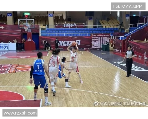 武汉篮球队灵活性对比分析及其对比赛表现的影响探讨